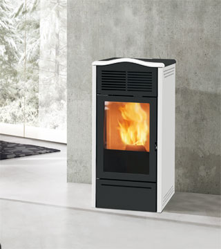 Stufa a pellet PIRO PLUS kW 9